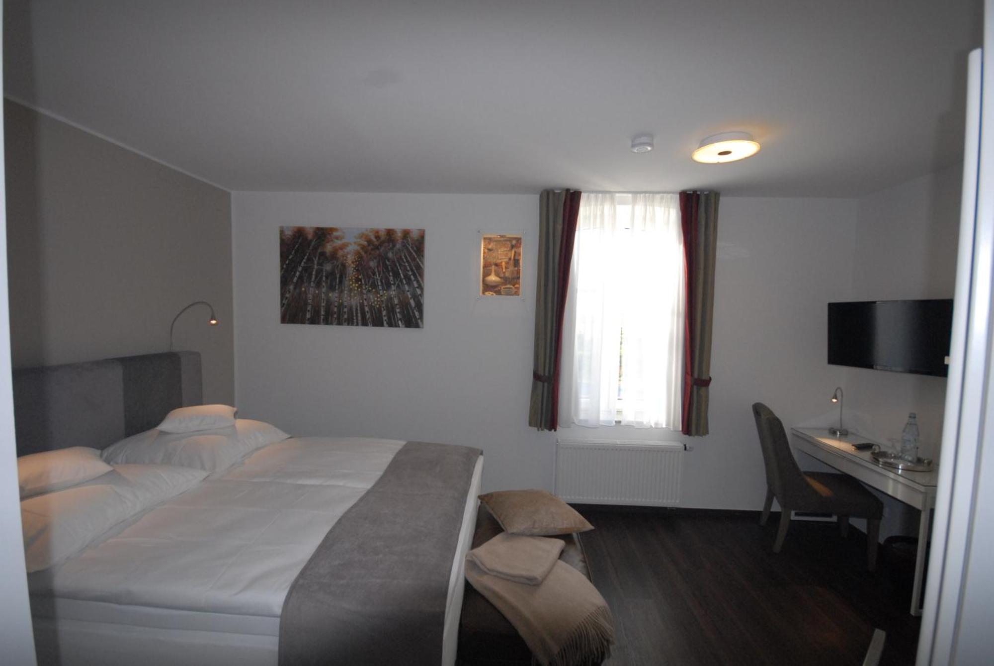 Landhotel Alte Toepferei Duisburg Exteriör bild