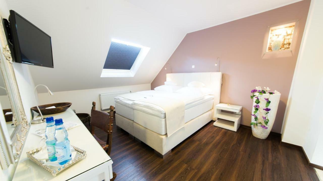 Landhotel Alte Toepferei Duisburg Exteriör bild