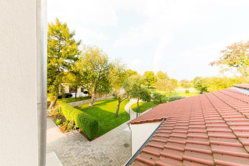 Landhotel Alte Toepferei Duisburg Exteriör bild