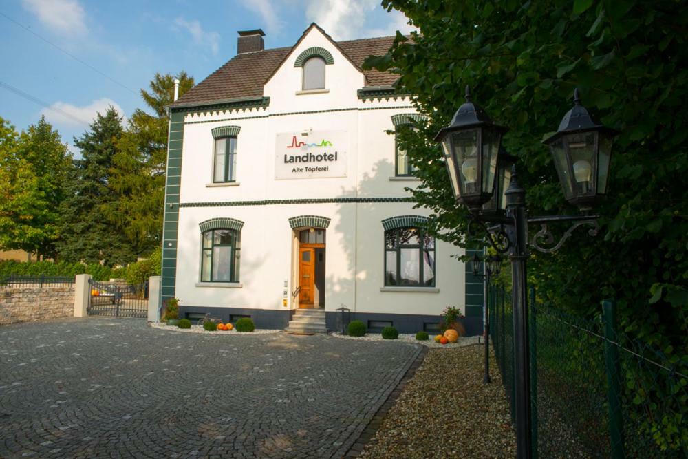 Landhotel Alte Toepferei Duisburg Exteriör bild