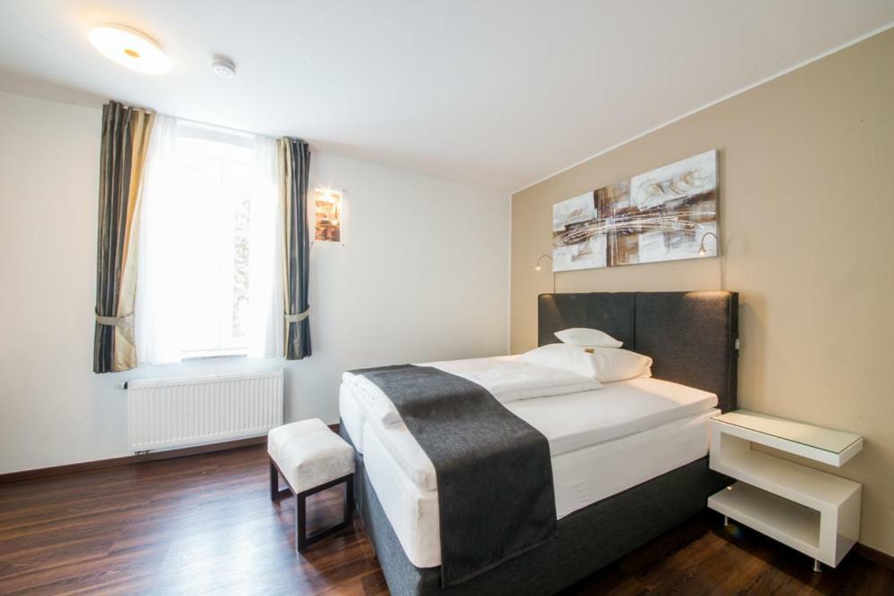 Landhotel Alte Toepferei Duisburg Exteriör bild