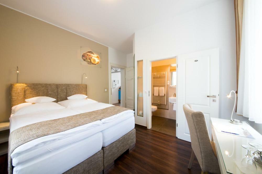 Landhotel Alte Toepferei Duisburg Exteriör bild